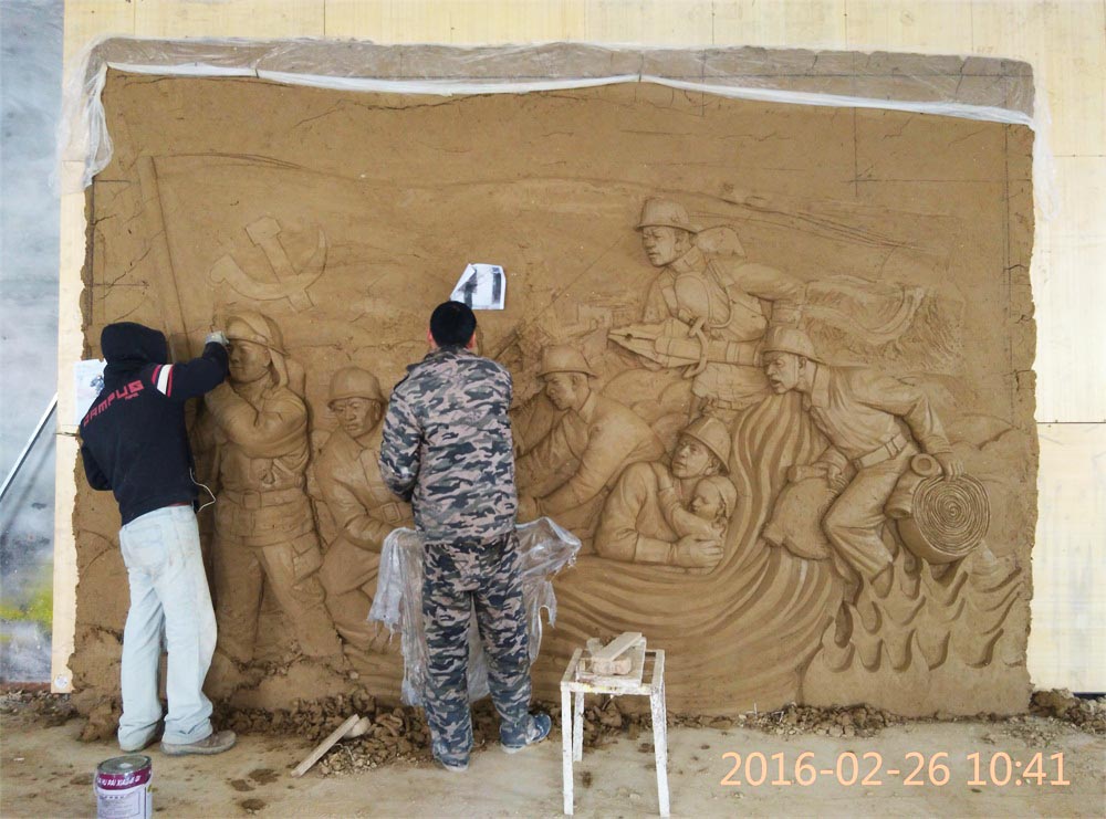 工程公告：消防題材玻璃鋼浮雕泥塑即將完工。