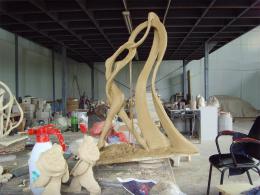 hj1712 不銹鋼雕塑—舞 小稿_青島國際服裝城不銹鋼雕塑、石雕、玻璃鋼雕塑_濱州宏景雕塑有限公司